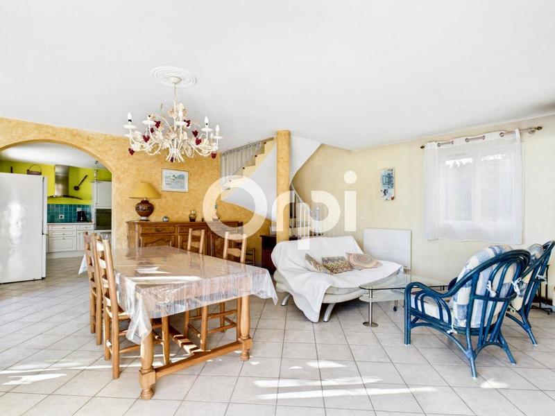 Villa - 136 m² - 4 pièces