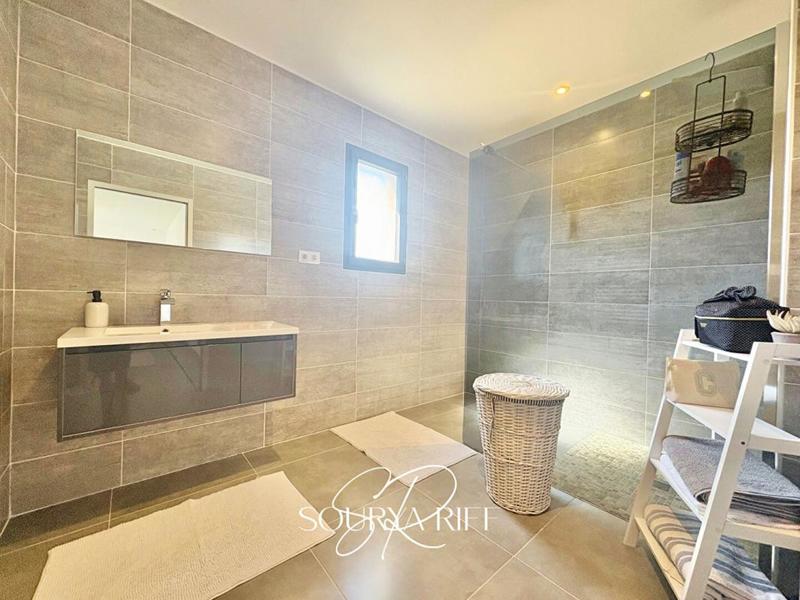 Maison - 132 m² - 5 pièces