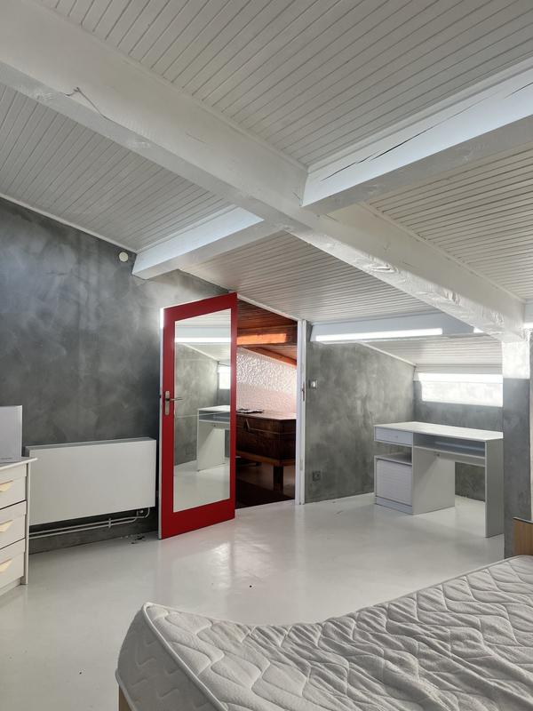 Local d'activités - 221 m² - 6 pièces