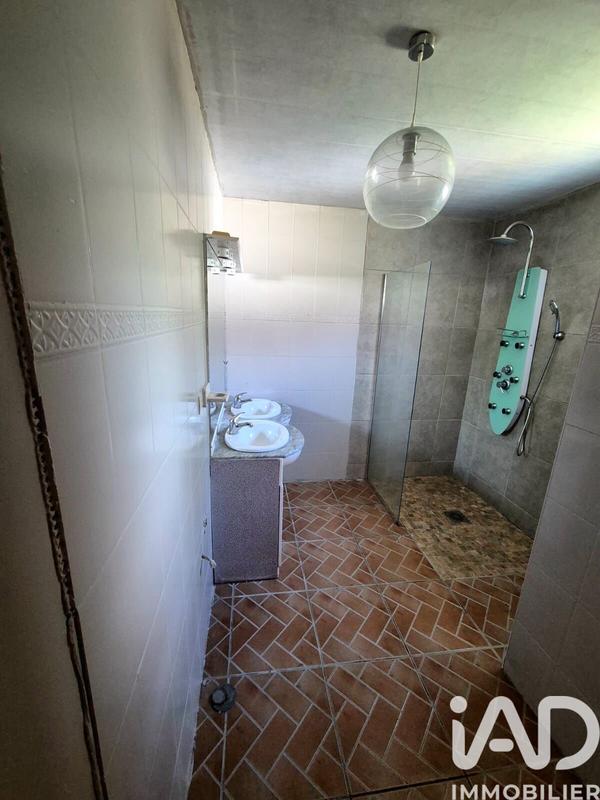 Maison - 114 m² - 3 pièces