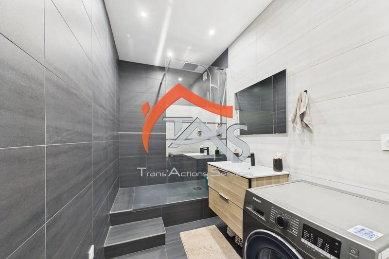 Appartement - 67 m² - 4 pièces