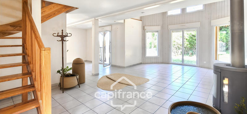 Maison - 108 m² - 5 pièces