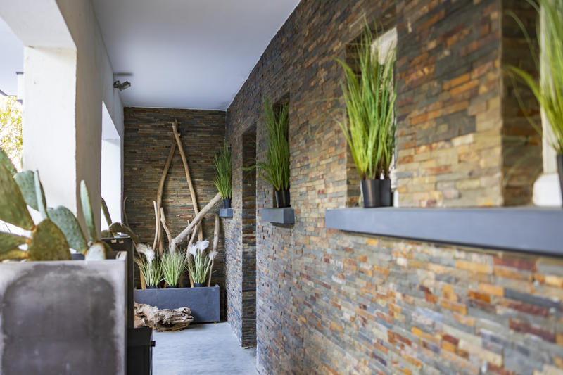 Maison - 300 m² - 10 pièces