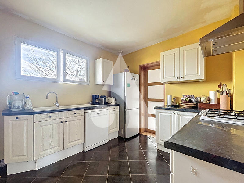 Maison - 129 m² - 5 pièces