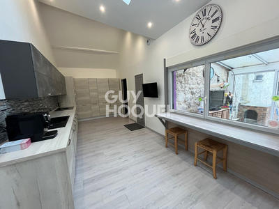 Maison - 190 m² - 5 pièces