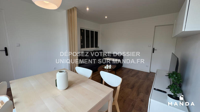 Chambre - 74 m² - 4 pièces