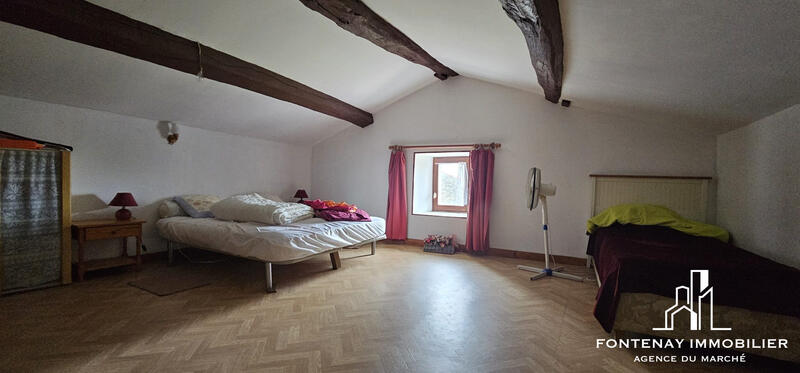 Maison ancienne - 167 m² - 6 pièces