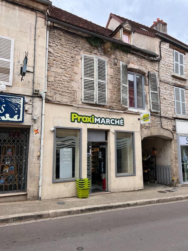 Immeuble - 157 m² - 7 pièces