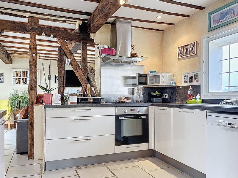 Maison - 270 m² - 12 pièces