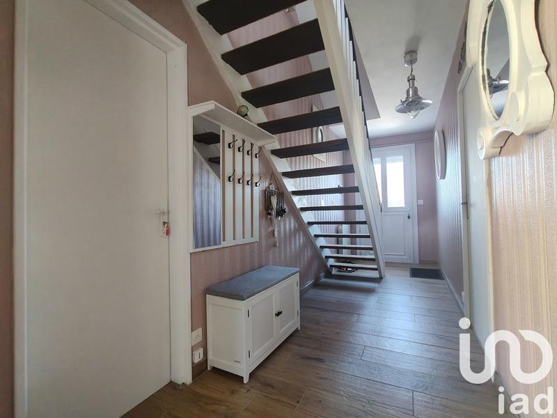 Maison - 98 m² - 5 pièces