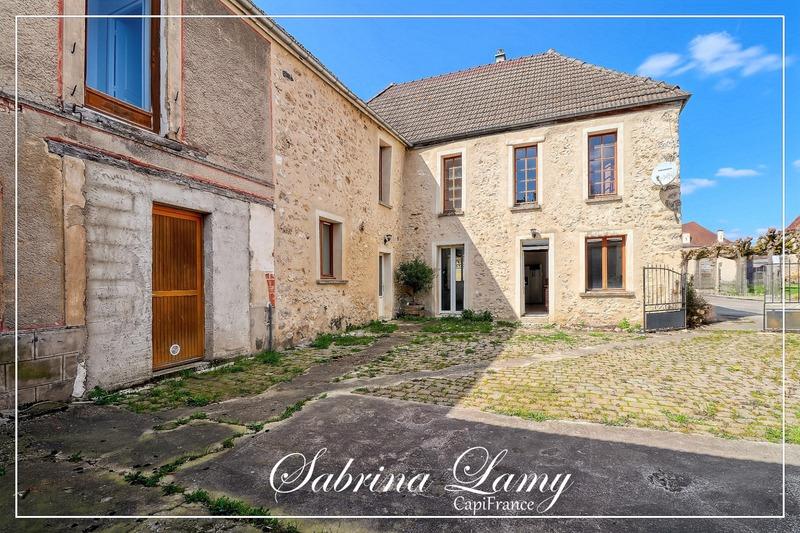 Maison - 210 m² - 7 pièces