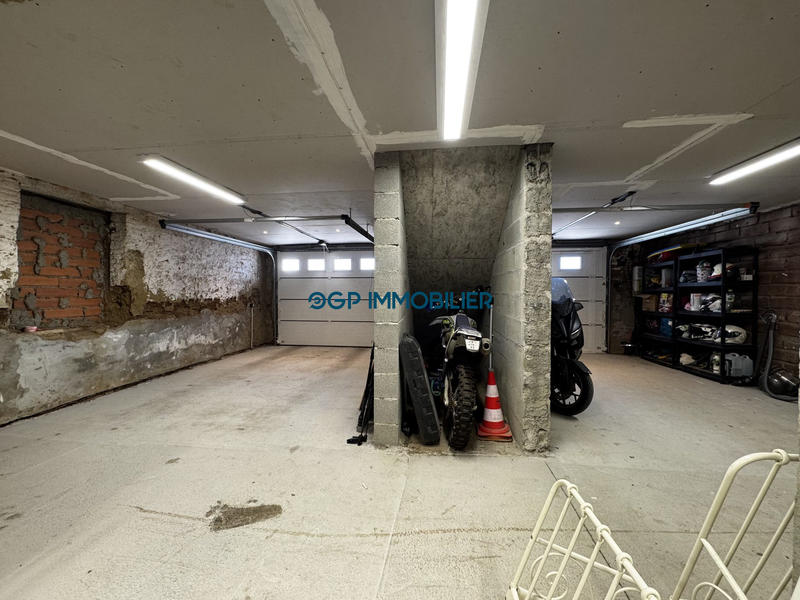 Maison traditionnelle - 135 m² - 5 pièces