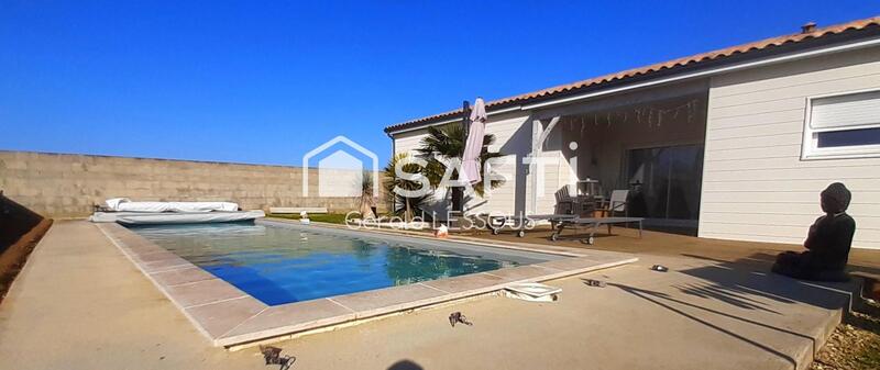 Maison - 105 m² - 4 pièces