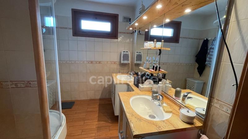 Maison - 158 m² - 6 pièces