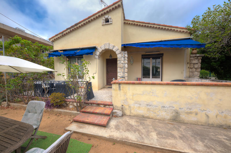 Appartement - 74 m² - 2 pièces