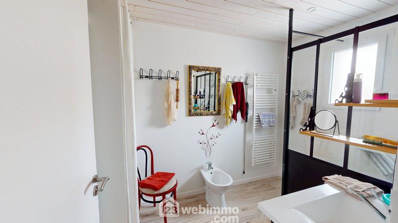 Maison - 110 m² - 5 pièces