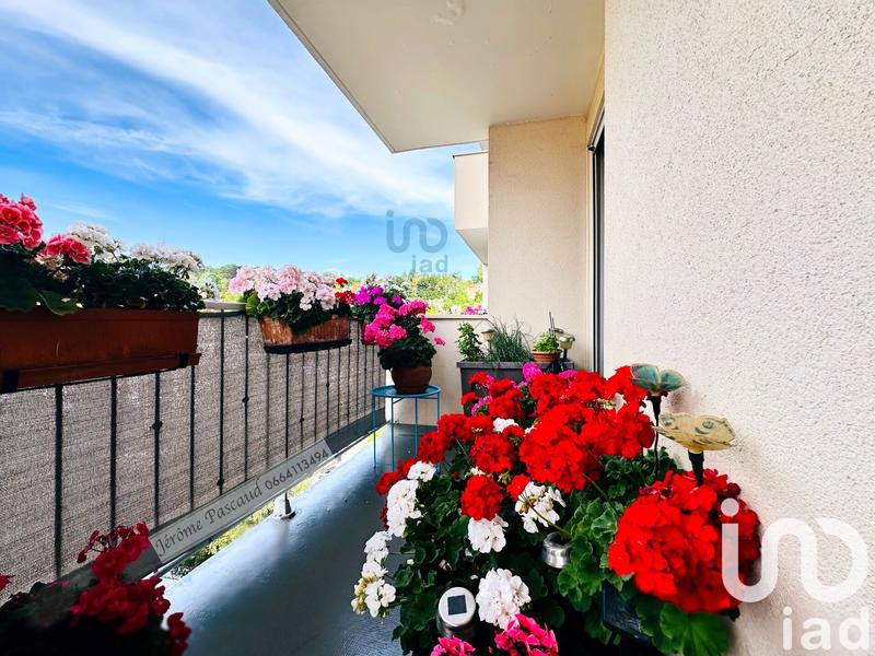 Appartement - 80 m² - 4 pièces