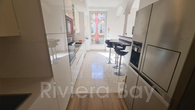 Appartement - 138 m² - 4 pièces