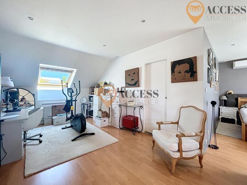 Maison - 166 m² - 6 pièces