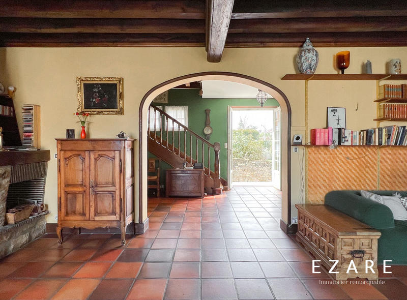 Maison - 176 m² - 7 pièces