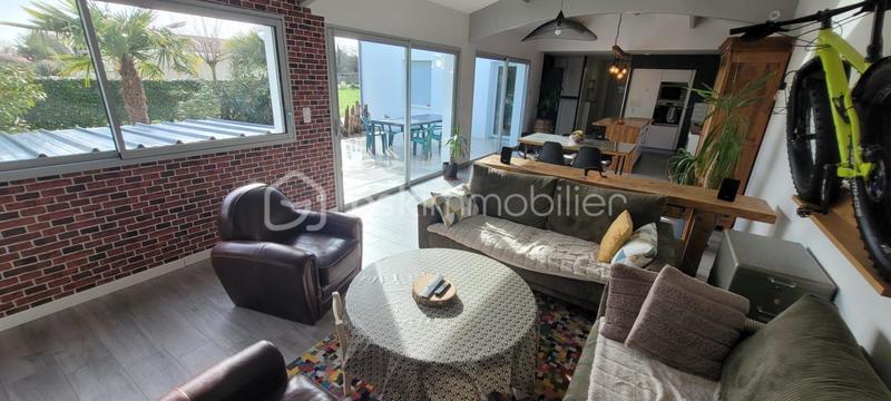 Maison - 150 m² - 5 pièces