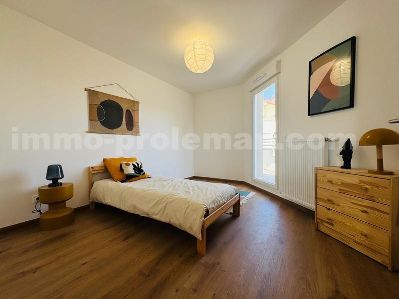 Appartement - 77 m² - 4 pièces