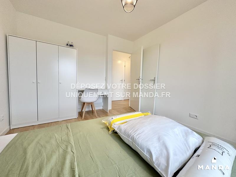 Chambre - 9 m² - 4 pièces
