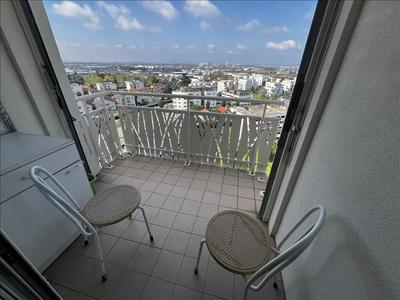 Appartement - 96 m² - 5 pièces