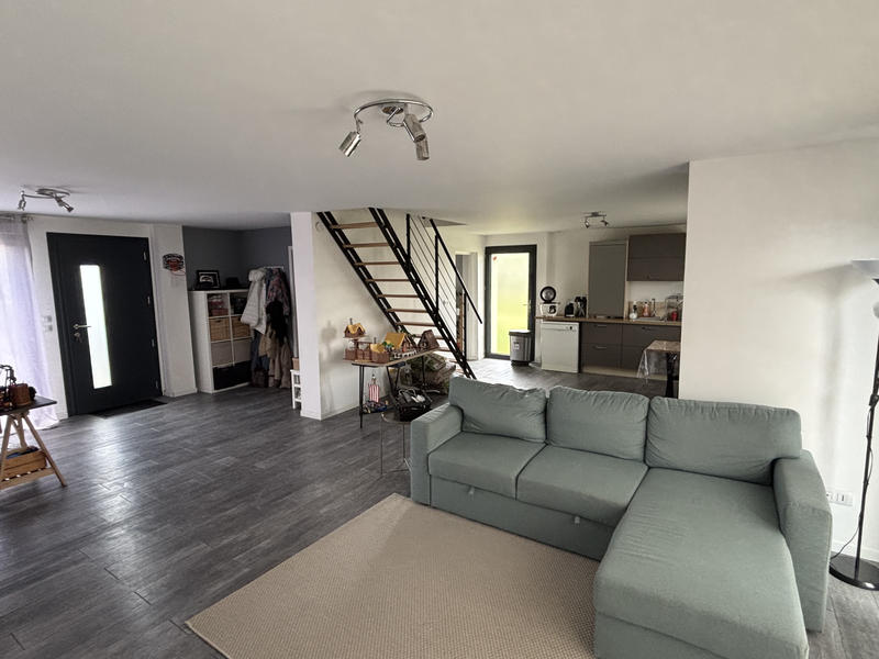 Maison - 97 m² - 6 pièces