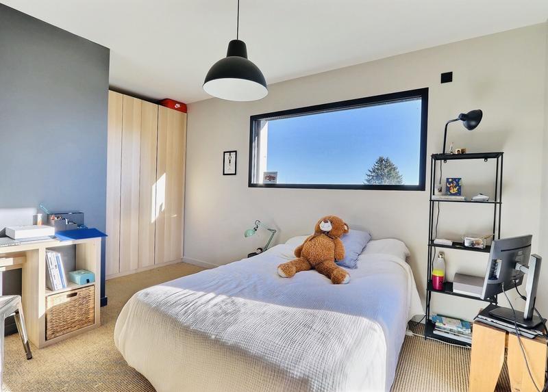 Villa - 250 m² - 9 pièces