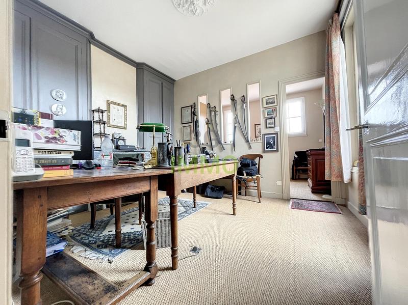 Maison de ville - 181 m² - 8 pièces