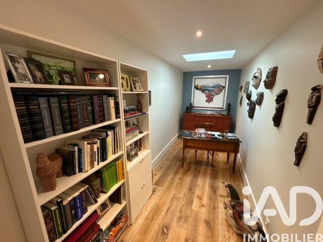 Maison - 168 m² - 6 pièces