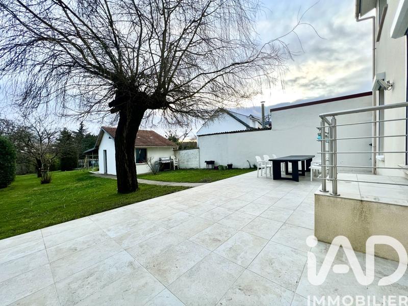 Maison - 155 m² - 7 pièces