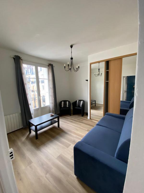 Studio - 30 m² - 1 pièce