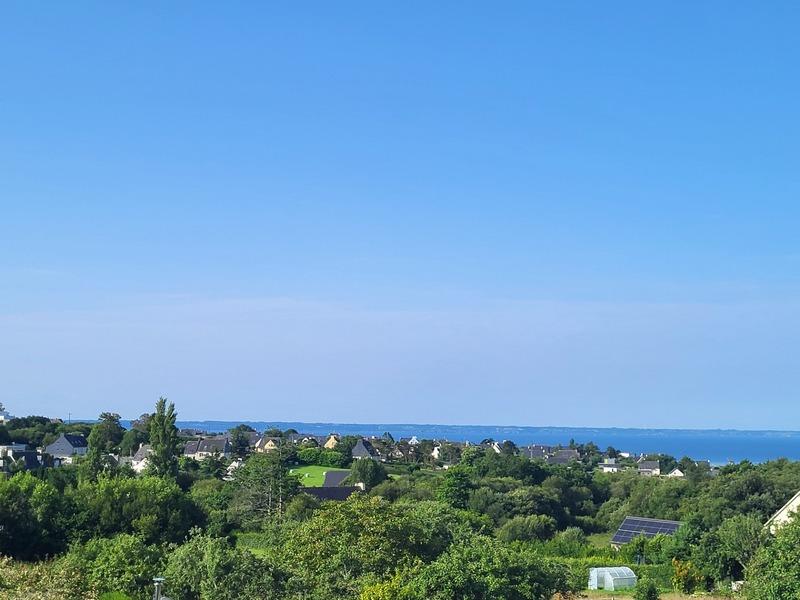 Maison - 92 m² - 9 pièces