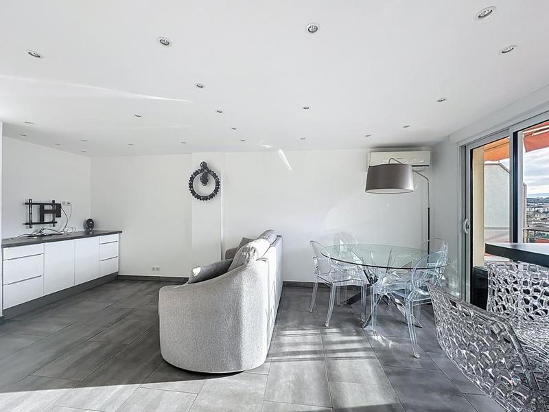 Appartement - 49 m² - 2 pièces