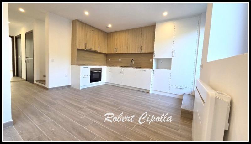 Maison - 165 m² - 6 pièces