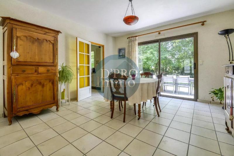 Maison - 160 m² - 7 pièces