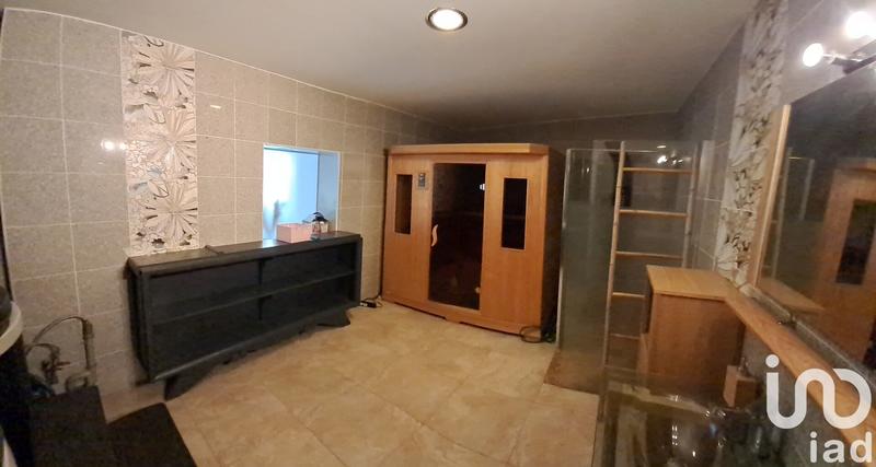 Appartement - 276 m² - 8 pièces