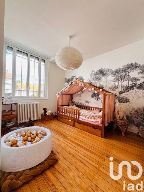 Maison de ville - 195 m² - 7 pièces