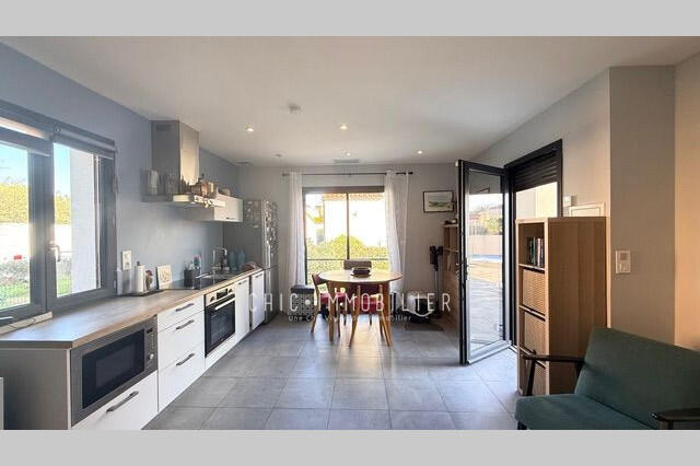 Maison - 140 m² - 6 pièces