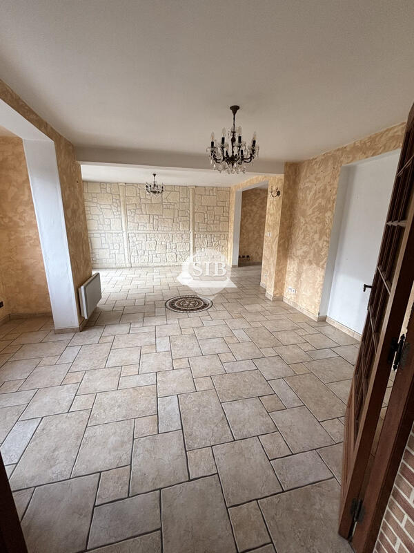 Maison - 103 m² - 6 pièces