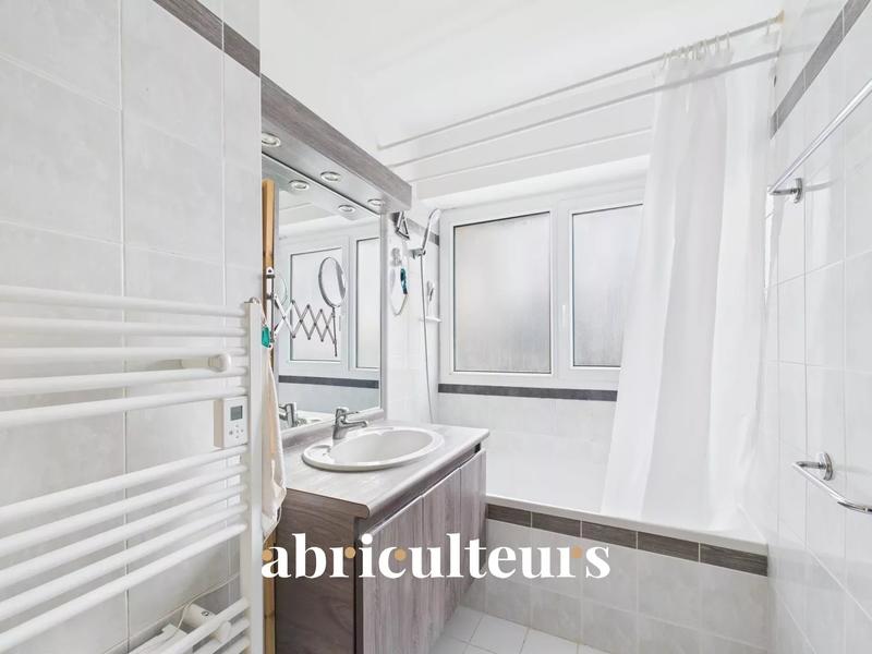 Appartement - 84 m² - 5 pièces