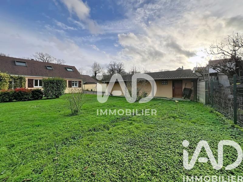 Maison - 92 m² - 5 pièces