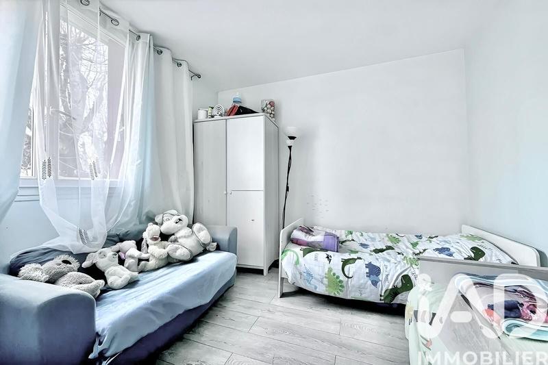 Appartement - 64 m² - 4 pièces