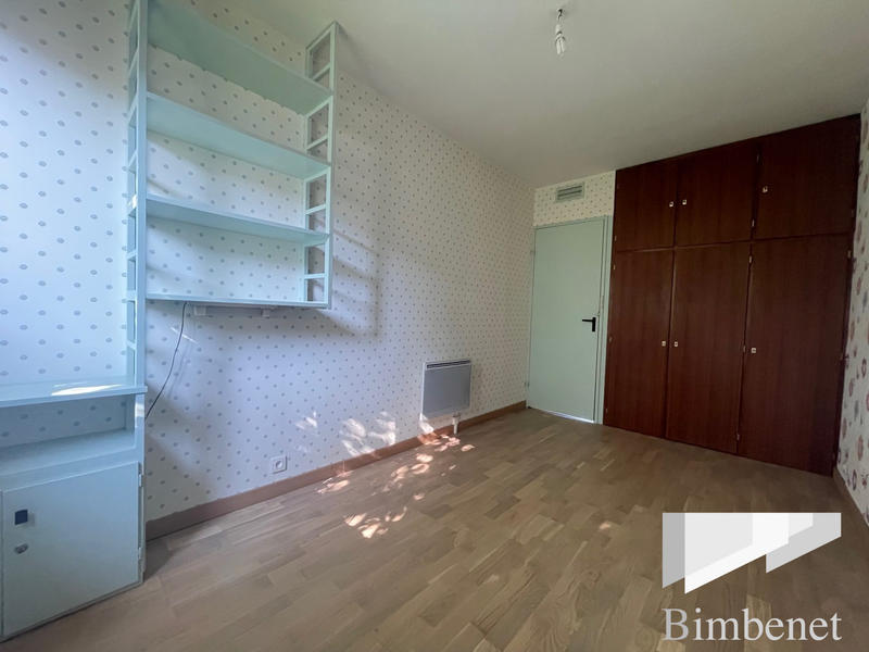 Maison - 94 m² - 5 pièces