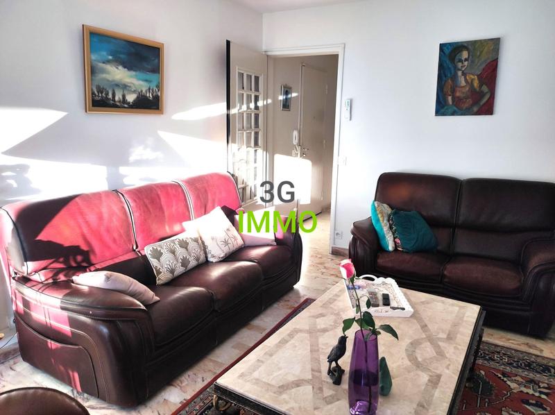 Appartement - 103 m² - 5 pièces