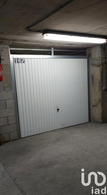 Parking - 20 m²