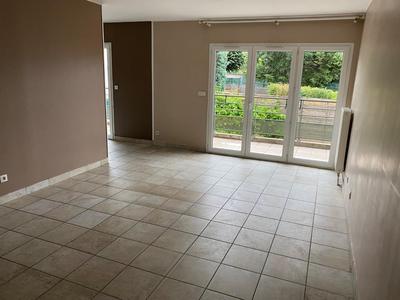 Appartement - 75 m² - 3 pièces