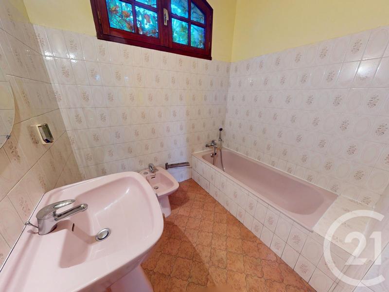 Maison - 86 m² - 4 pièces